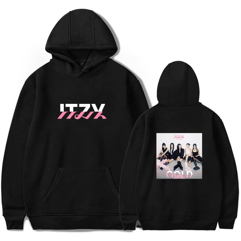 Black hoodie featuring the girl group ITZY, with the group's name in bold white and pink text on the front and a photo of all five members on the back, perfect for fans and casual wear.