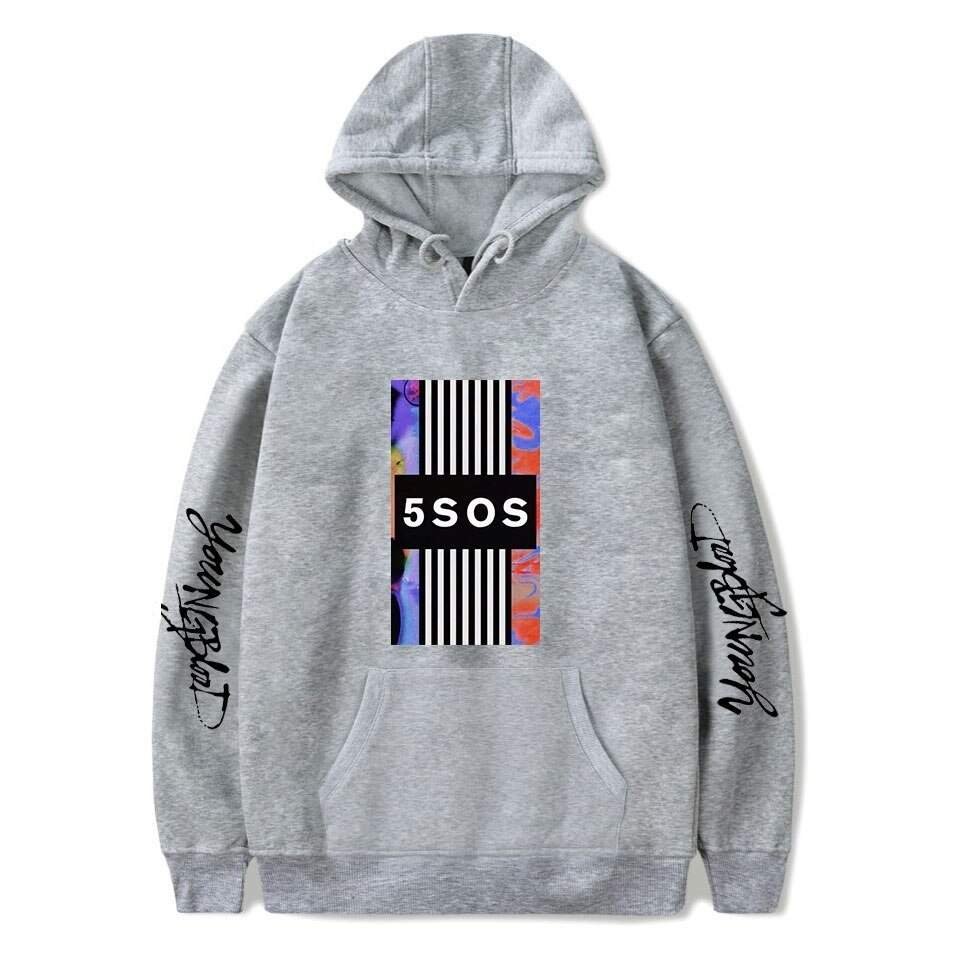 5SOS Winter Pack: Hoodie + Bottle + 2 Pairs of Socks - Image 6