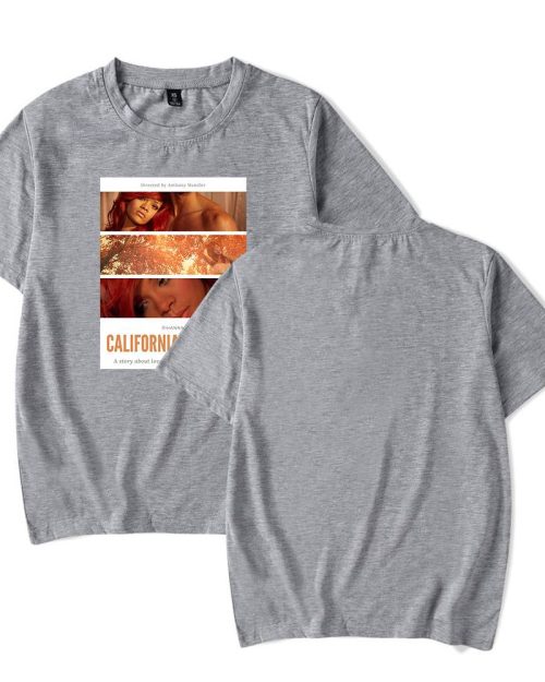 Rihanna T-Shirt #2